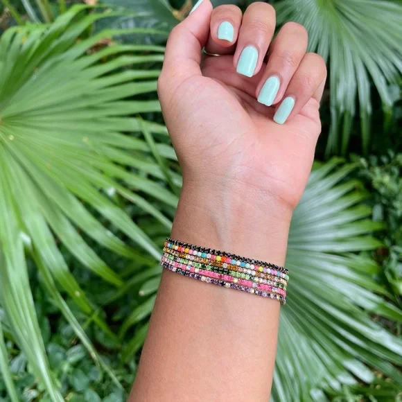 Colorful Beaded Bracelet - Picture 4 of 4